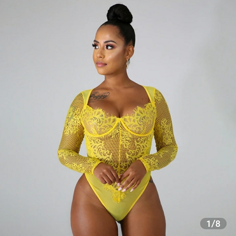 Plunge Neck Lace Mesh Stitching Bodysuit